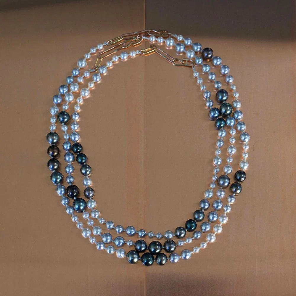 Akoya and Tahitian 18" Cultured Pearl Strand - Image 3