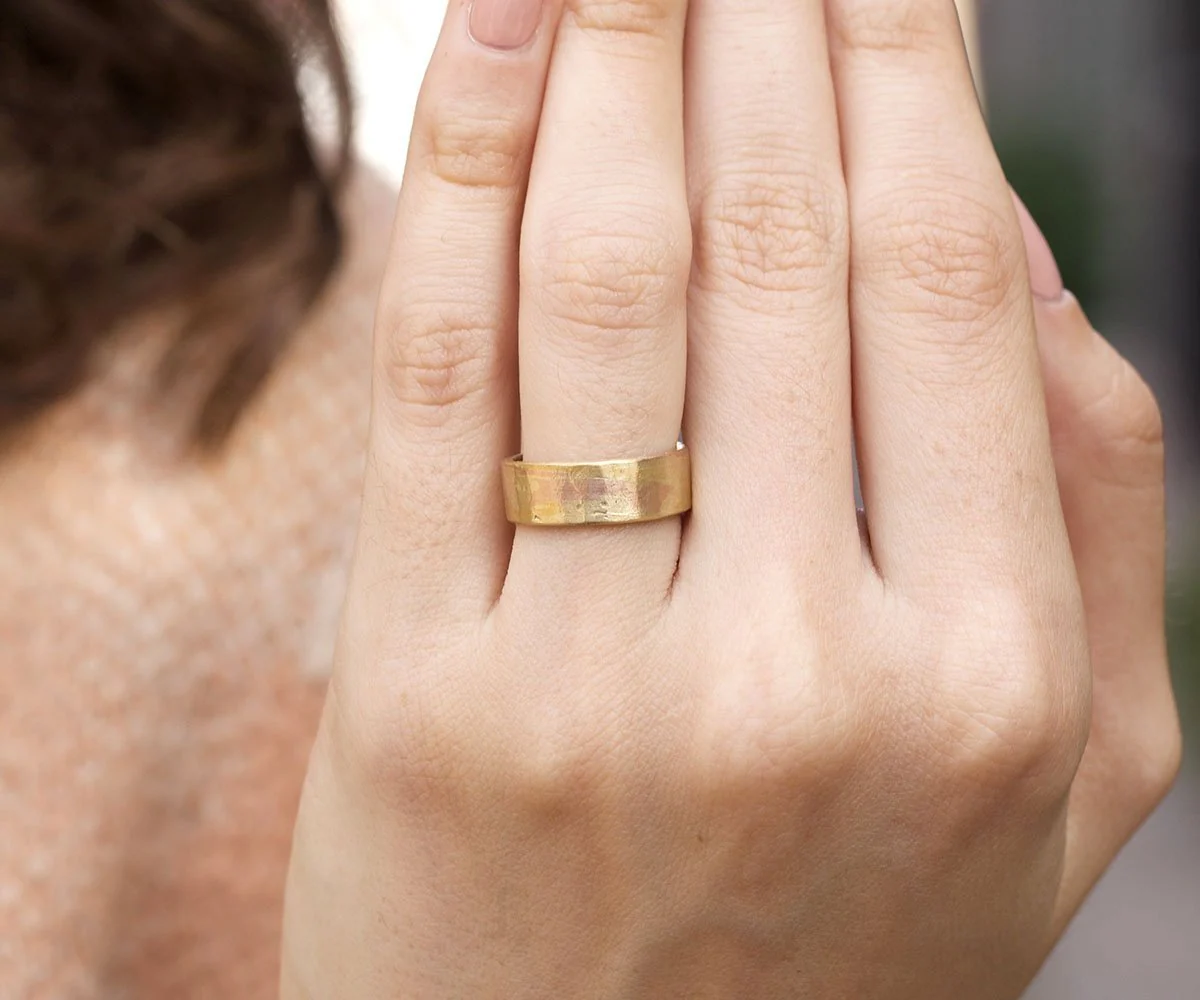 Rose Gold Flat Ribbon Ring - Image 5